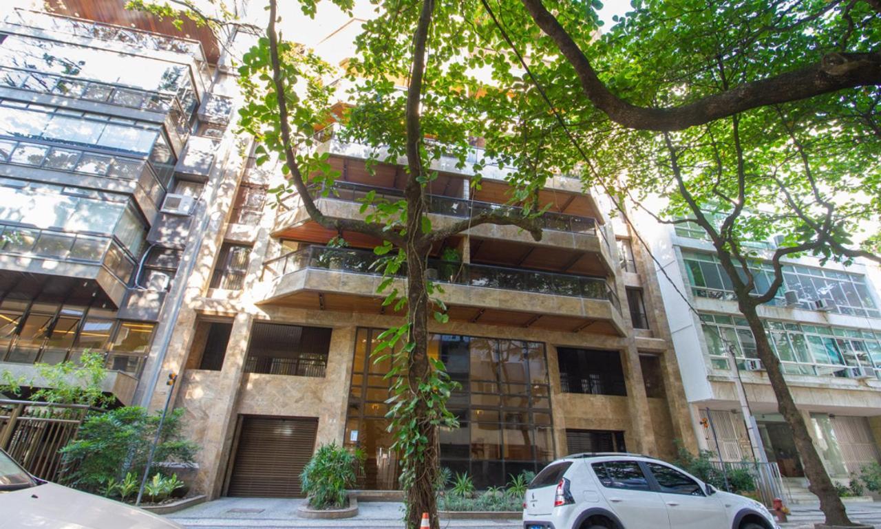 Apartamento Tabas - Espacoso Ape No Leblon - Lb0005 Rio de Janeiro